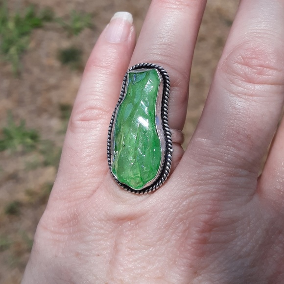 *Sale* New Rough Green Crystal Quartz 925 Silver Ring. - Picture 7 of 9